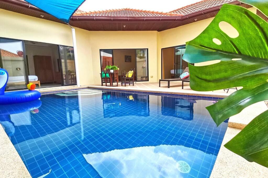 Anb Poolvilla 3Br Walk Private Beach In Pratamnak Pattaya Exteriör bild