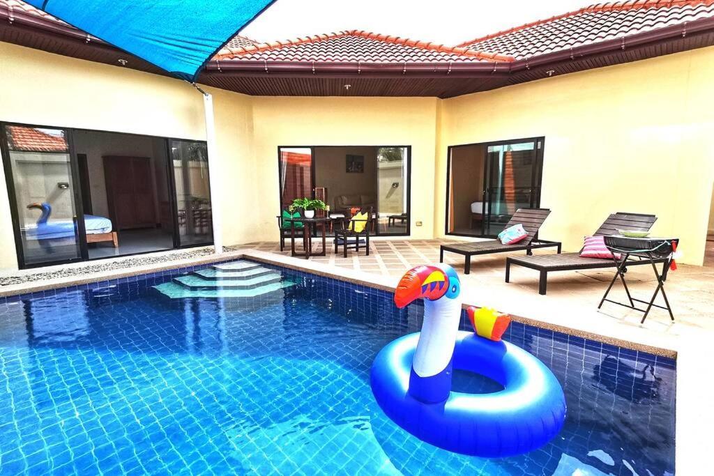 Anb Poolvilla 3Br Walk Private Beach In Pratamnak Pattaya Exteriör bild