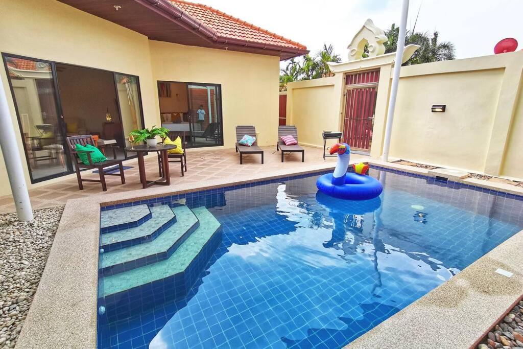 Anb Poolvilla 3Br Walk Private Beach In Pratamnak Pattaya Exteriör bild